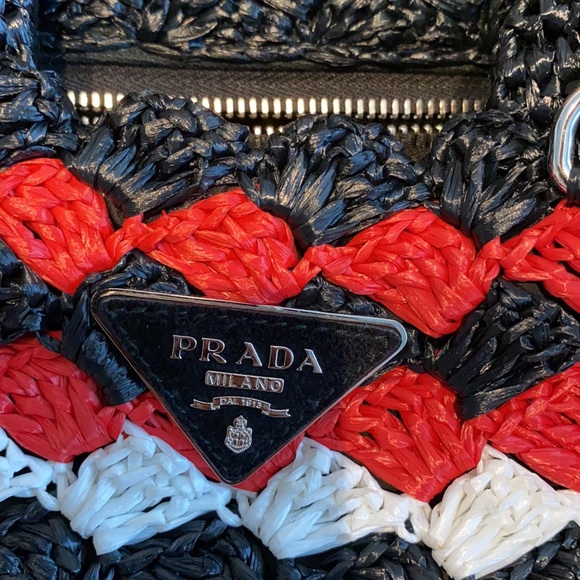 Slightly used Prada Canapa - Picture 3 of 3